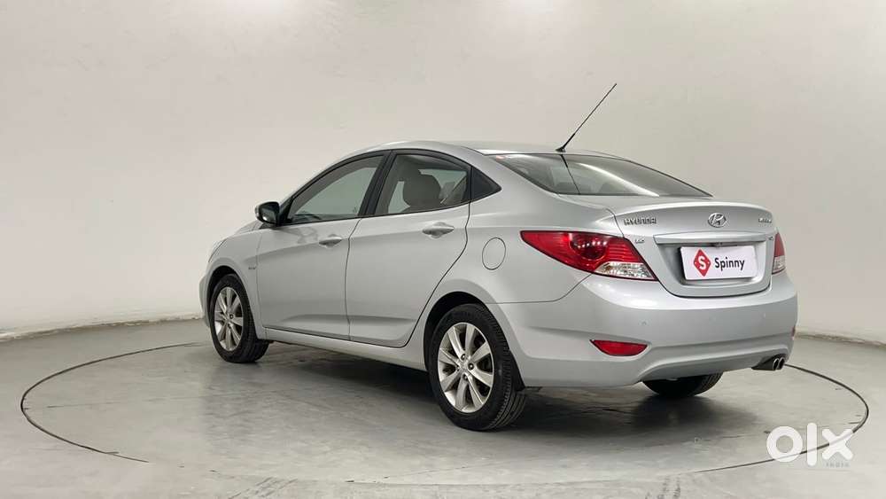 Hyundai Verna 1.6 Vtvt Sx, 2012, Petrol