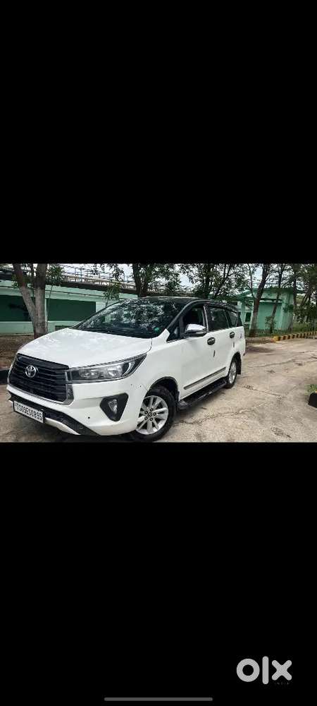 Toyota Innova Crysta Petrol Manual 2017