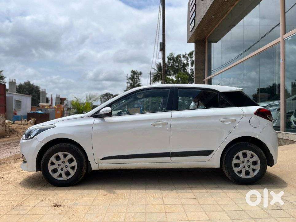 Hyundai I20 2015-2017 Sportz 1.2, 2016, Petrol