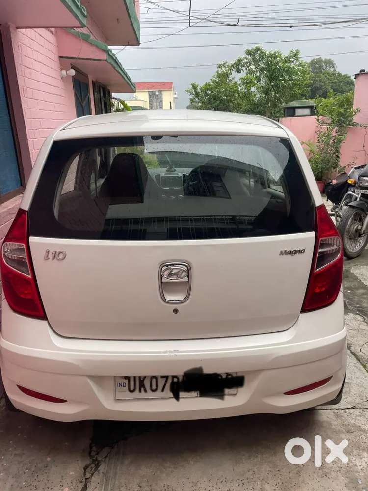 Hyundai I10  Megna Petrol + Cng