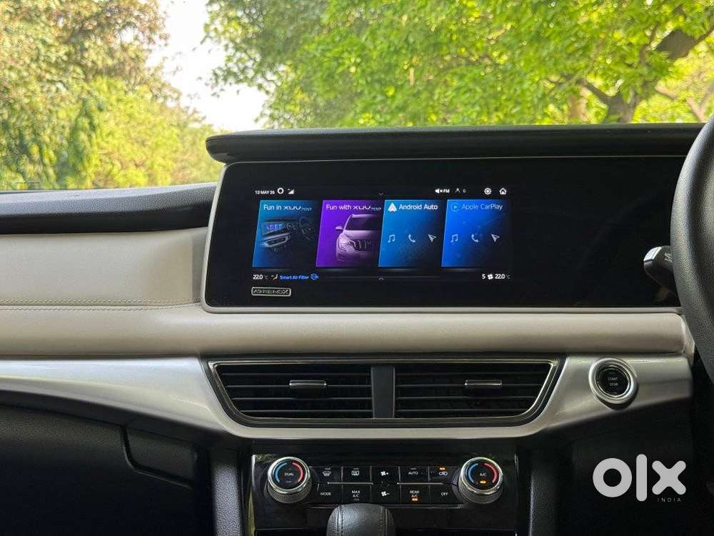 Mahindra Xuv700 2.0 Ax 7 Petrol At Str, 2024, Petrol