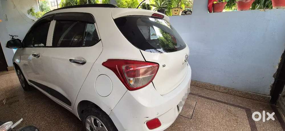 Hyundai Grand I10 Sportz 2014