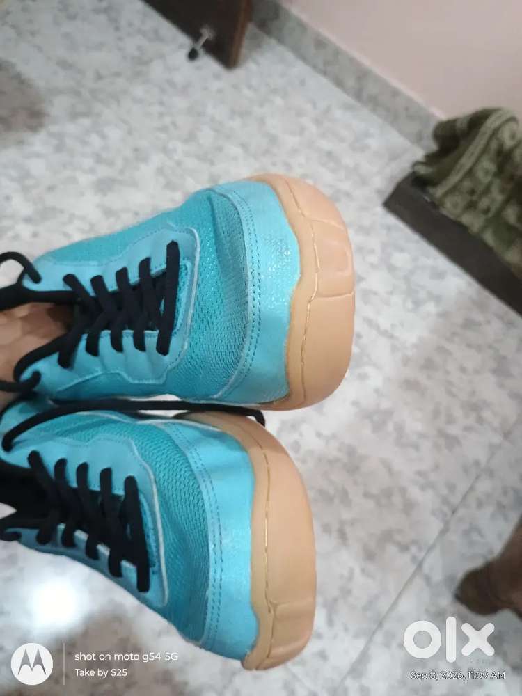 9 number nivia flash shoes