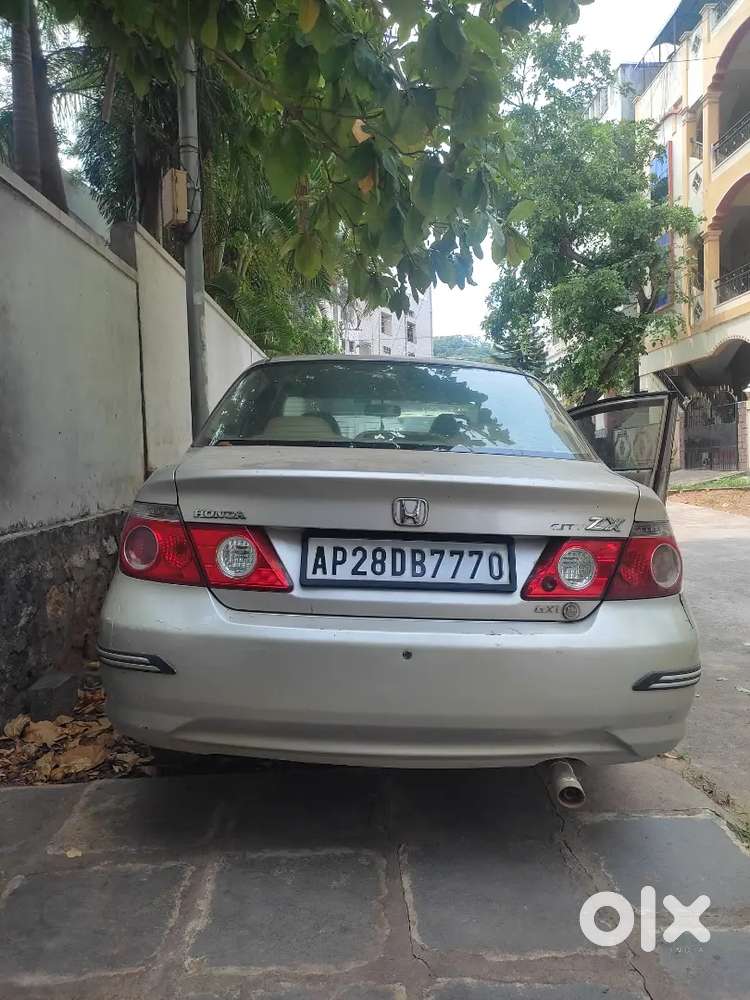 Honda City Zx 2008 Petrol With Lpg Cylinder