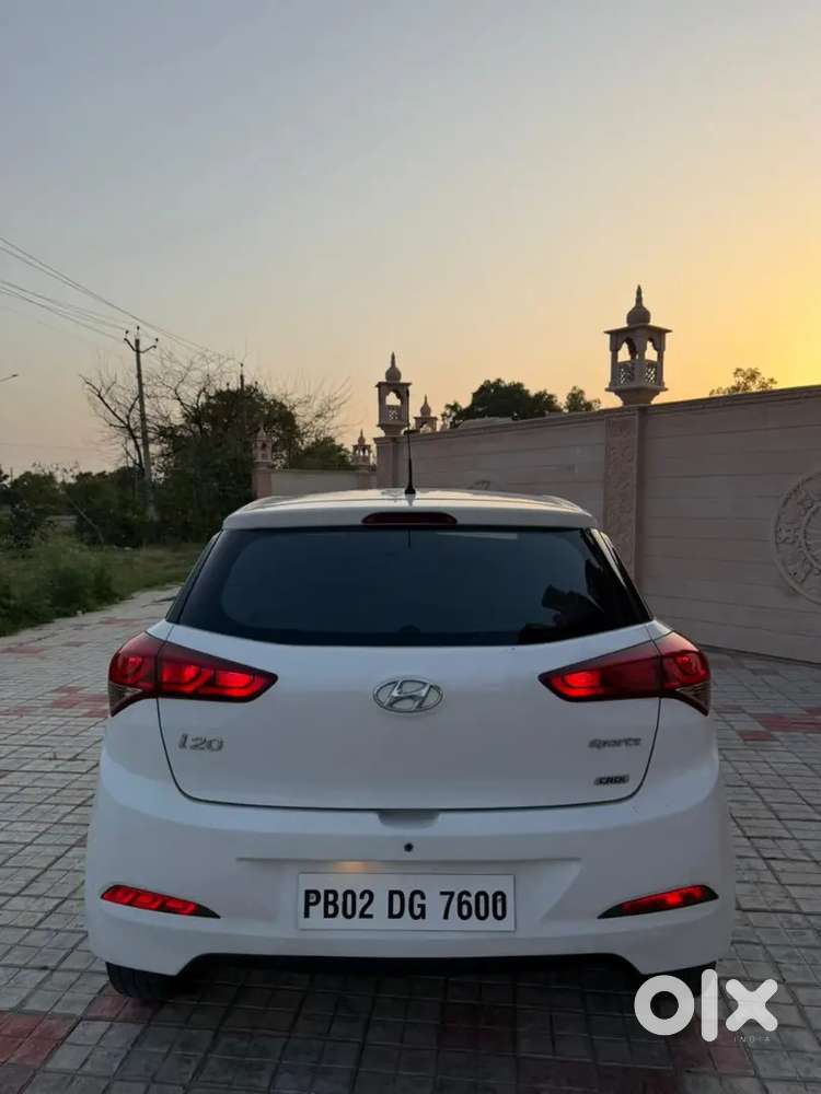 Hyundai I20 2017 Diesel 90000 Km Driven