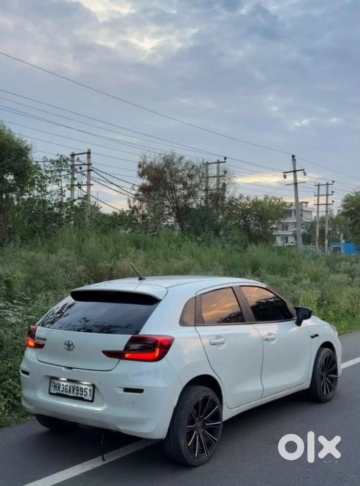 Toyota Glanza Petrol Manual 2025 December Registerd