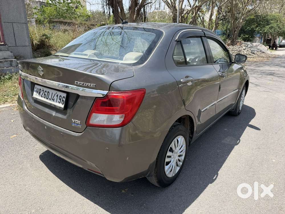Maruti Suzuki Swift Dzire Amt Vdi, 2017, Diesel