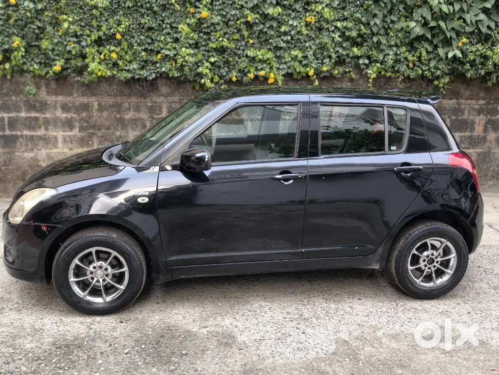 Maruti Suzuki Swift 2009 Diesel 150000 Km Driven