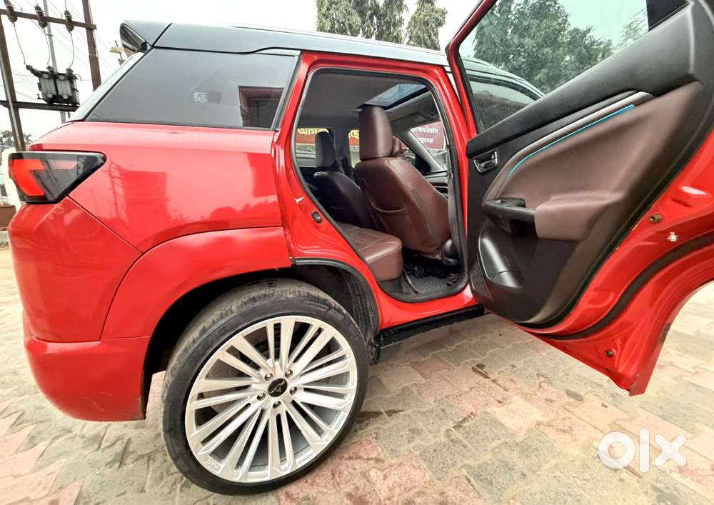 Maruti Suzuki Brezza 1.5 Zxi Plus Smart Hybrid, 2023, Petrol