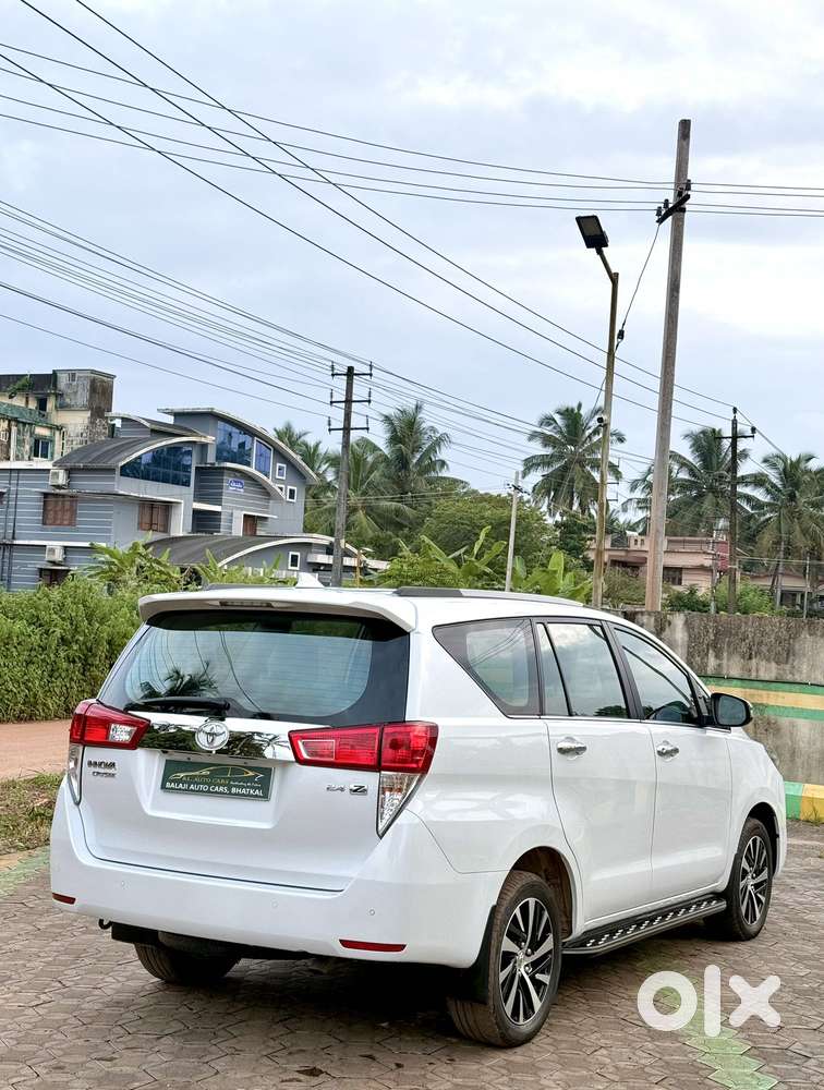 Toyota Innova Crysta 2.4 Z 7 Str, 2025, Diesel