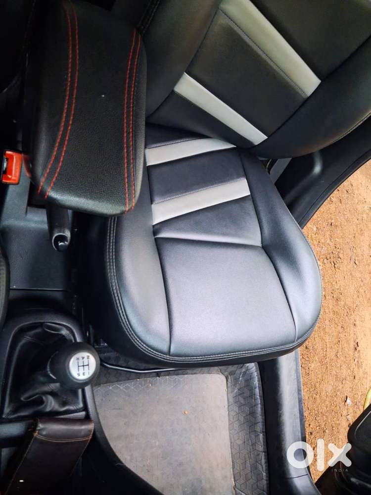 Maruti Suzuki Swift Lxi 2017
