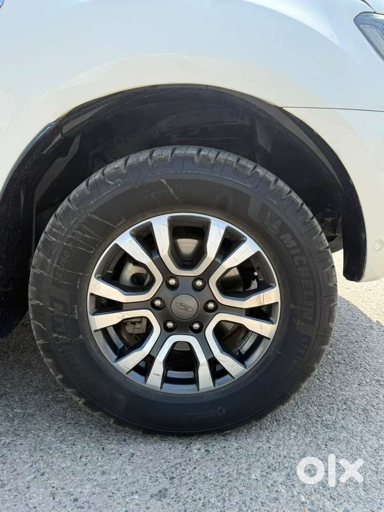 Ford Endeavour 3.2 2019
