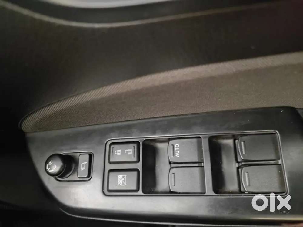 Petrol Swift 2016 Vxi(o) Abs With Airbag