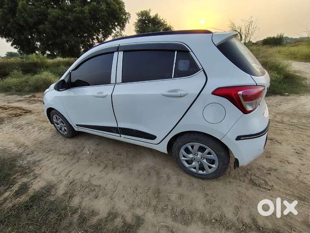 Hyundai Grand I10 Sportz 2017 Edition