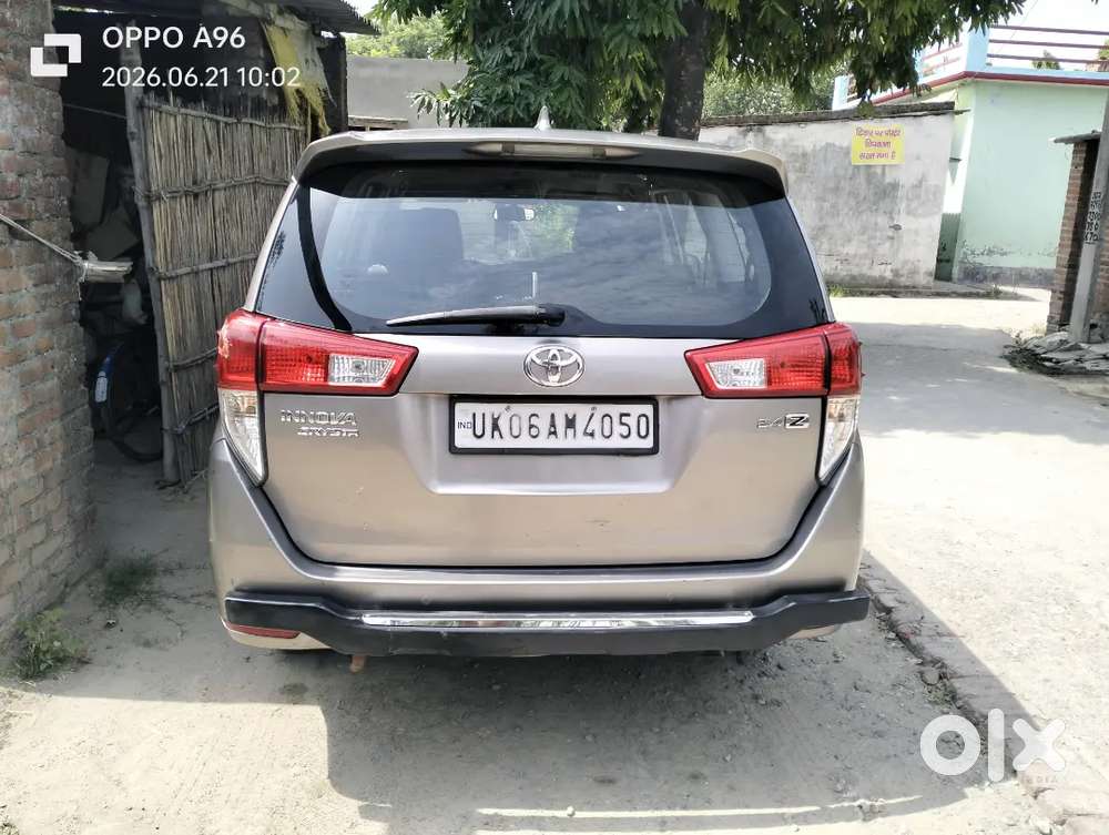 Toyota Innova Crysta 2017