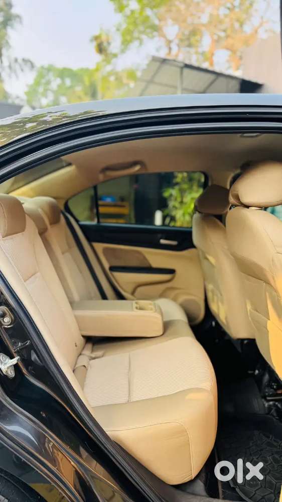 Honda Amaze 2022 Petrol 108000 Km Driven