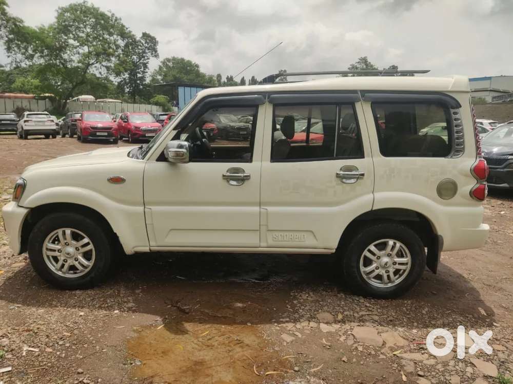 Mahindra Scorpio Vlx 2wd Bsiv, 2013, Diesel