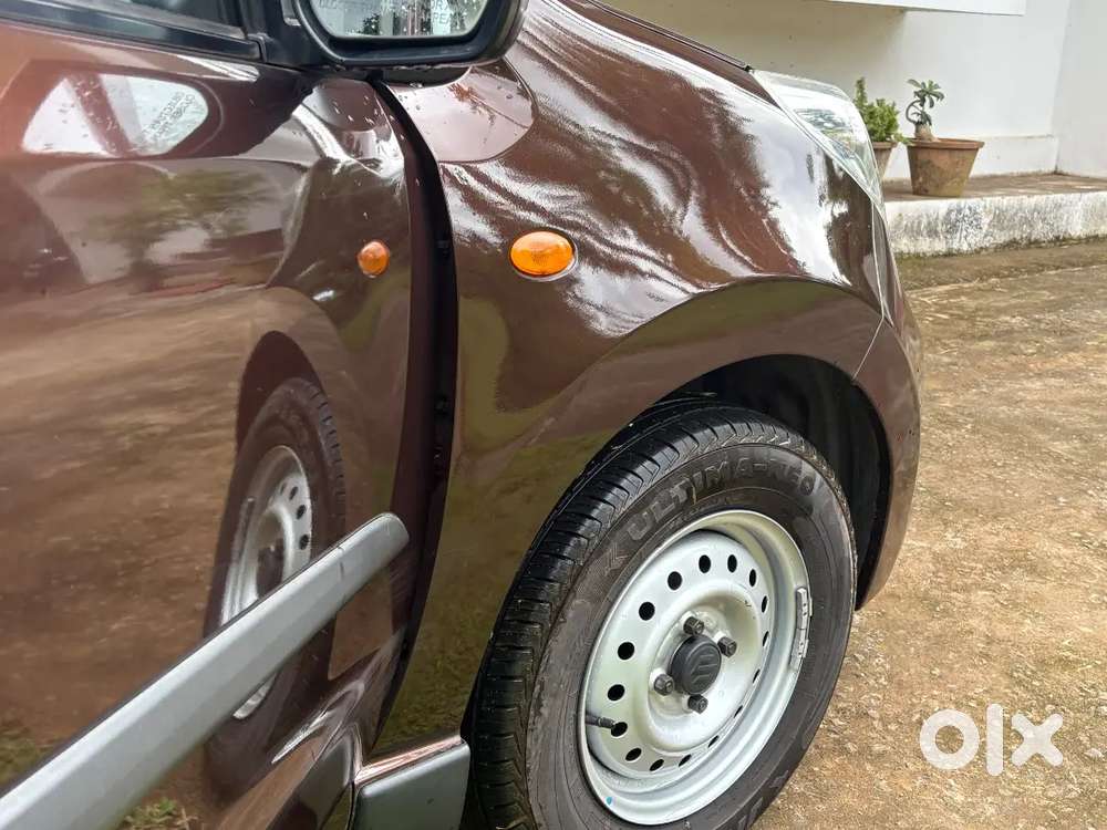 Maruti Suzuki A-star 2014