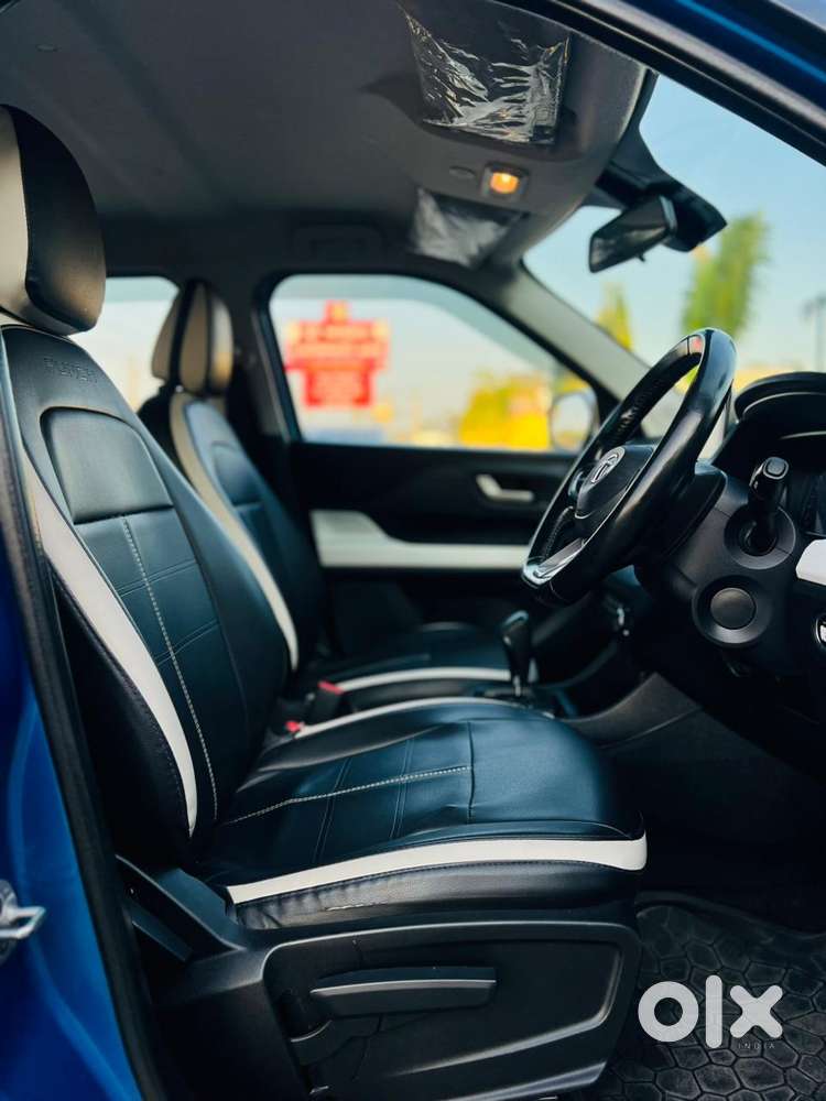 Tata Punch 1.2 Revotron Creative Dual Tone, 2021, Petrol