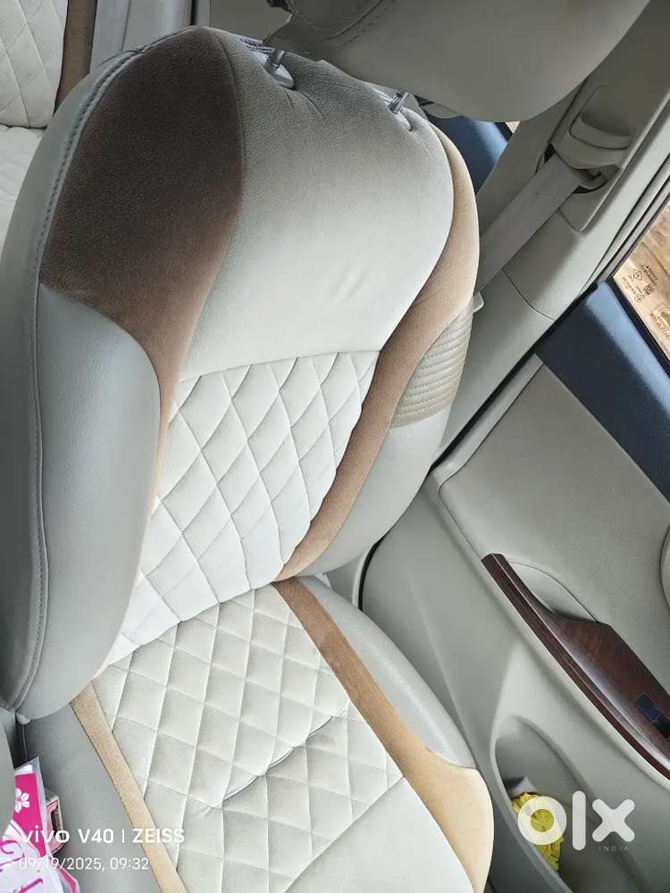 Toyota Corolla Altis 2011 Second Owner