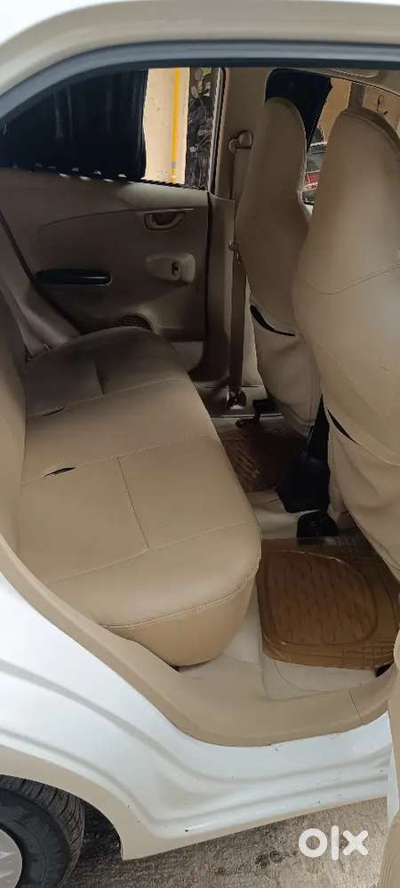 Urgenty Want To Sell My Honda Brio 2014 Cng & Hybrids 42000 Km Driven