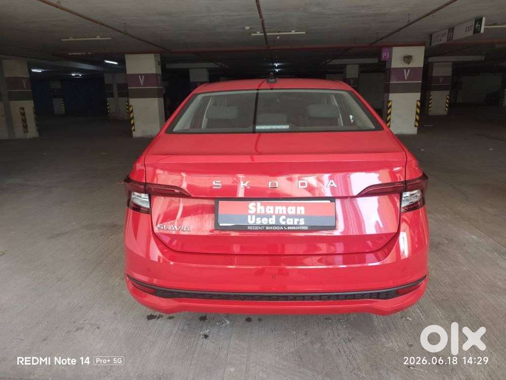 Skoda Slavia 1.0 Tsi Style At, 2025, Petrol