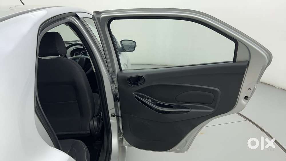 Ford Figo Titanium, 2020, Petrol