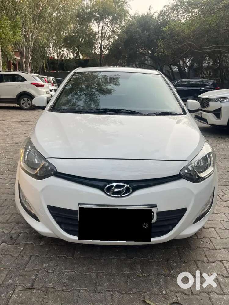 Hyundai I20 2012 Petrol Well Maintained