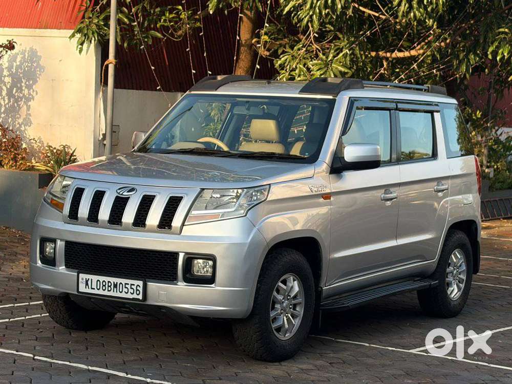 Mahindra Tuv 300 T8 Amt (automatic), 2017, Diesel