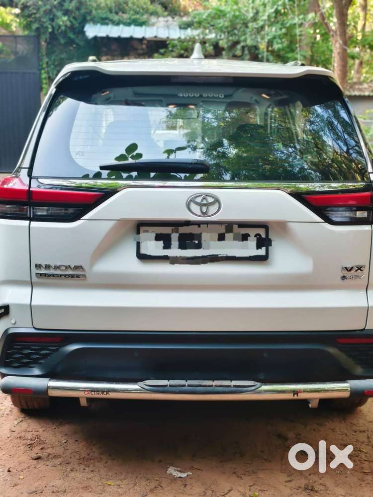 Innova Hycross Vx(o)