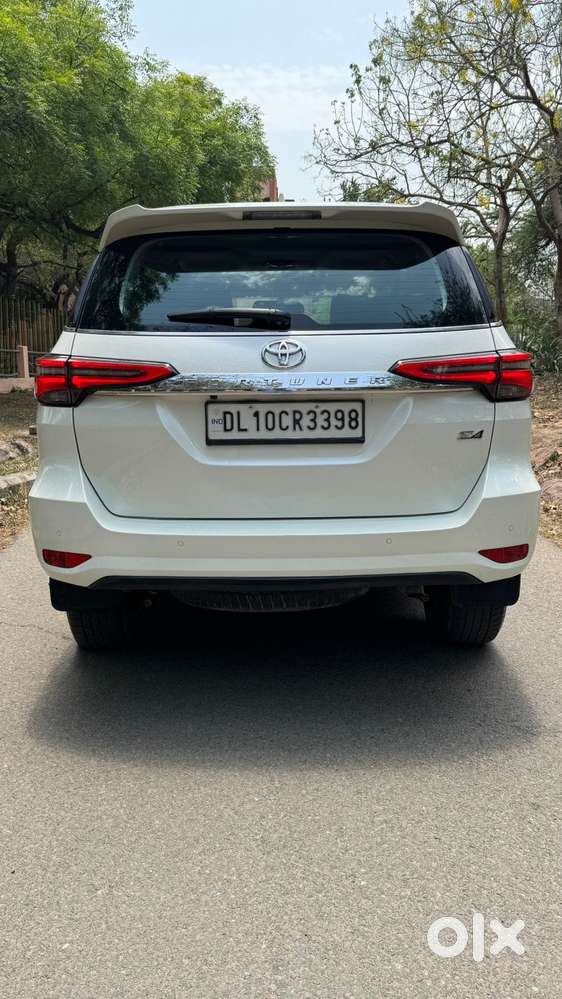 Toyota Fortuner 4x4 At 2.8 Diesel, 2022, Diesel