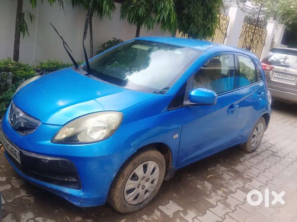 Honda Brio 2012 Petrol Well Maintained