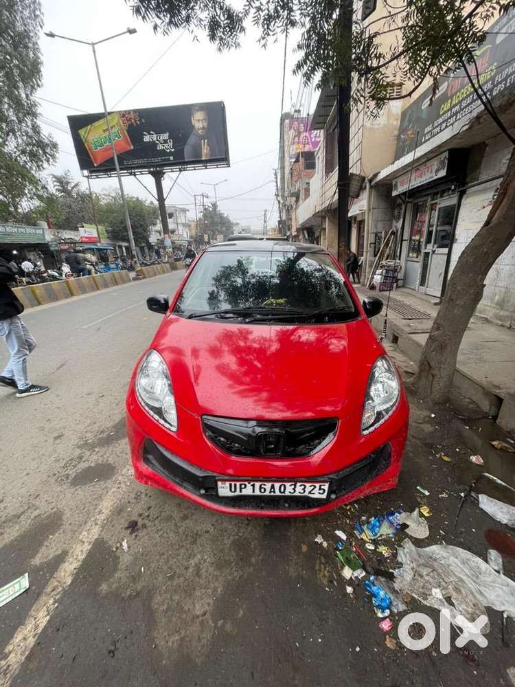 Honda Brio 2013 Petrol Well Maintained