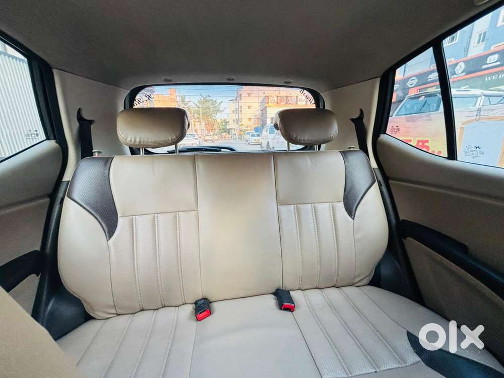 Hyundai I10 Sportz At, 2013, Petrol