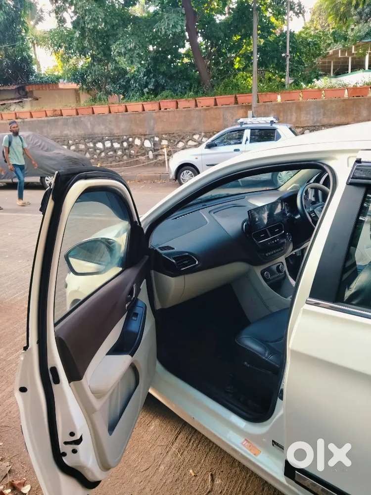 Tata Tiagor 2025 Cng & Hybrids 12705 Km Driven