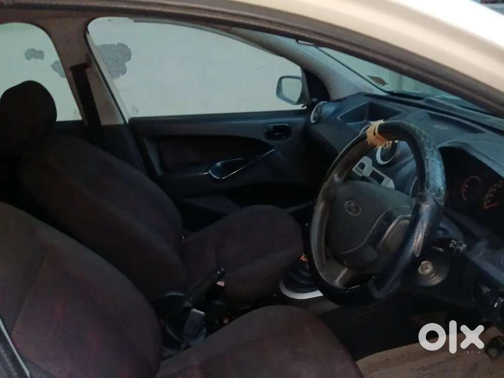 Ford Figo Diesel Lxi 2011