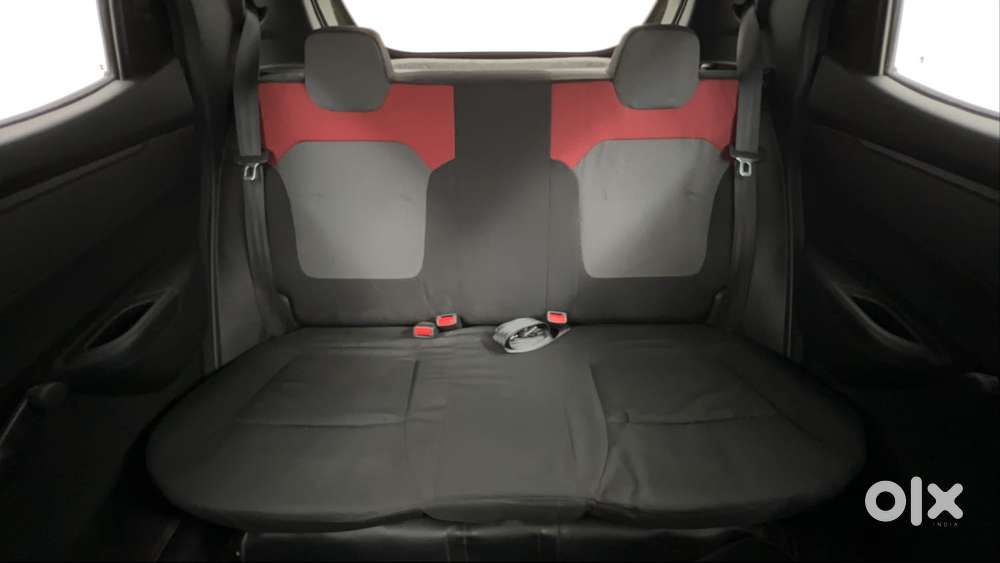 Renault Kwid 2019-ongoing 1.0 Rxt (o), 2018, Petrol