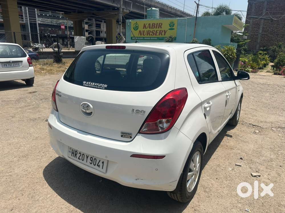 Hyundai I20 Sportz Opt 2012 Petrol