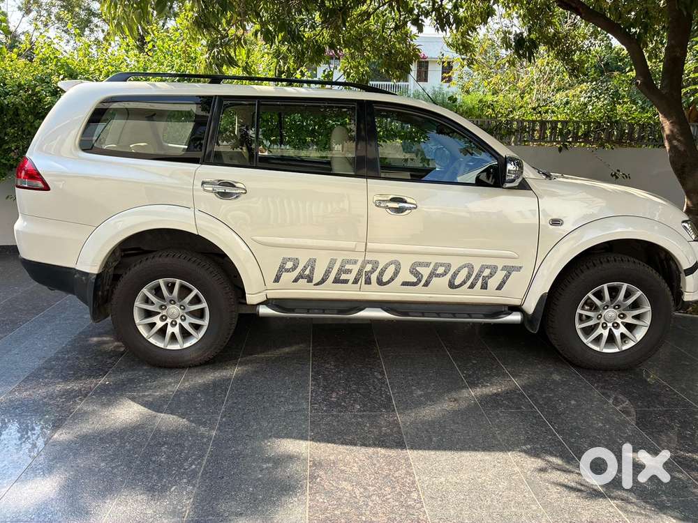 Mitsubishi Pajero Sport 2015 Diesel White Brand New Yokohama Immaculat
