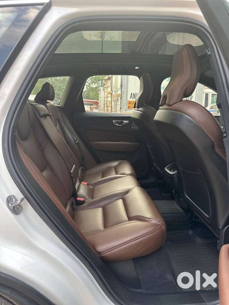 Volvo Xc60 2.0 B5 Ultimate, 2023, Petrol
