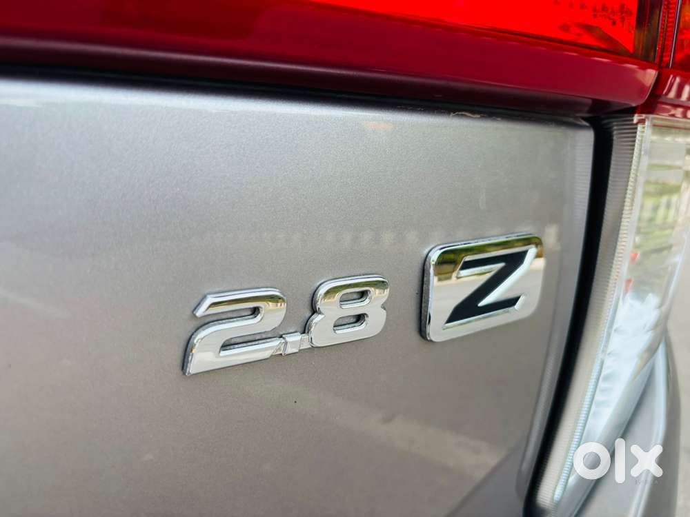 Toyota Innova Crysta