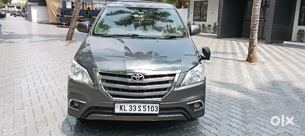 Toyota Innova 2015 Diesel 147500 Km Driven. Finance Available.
