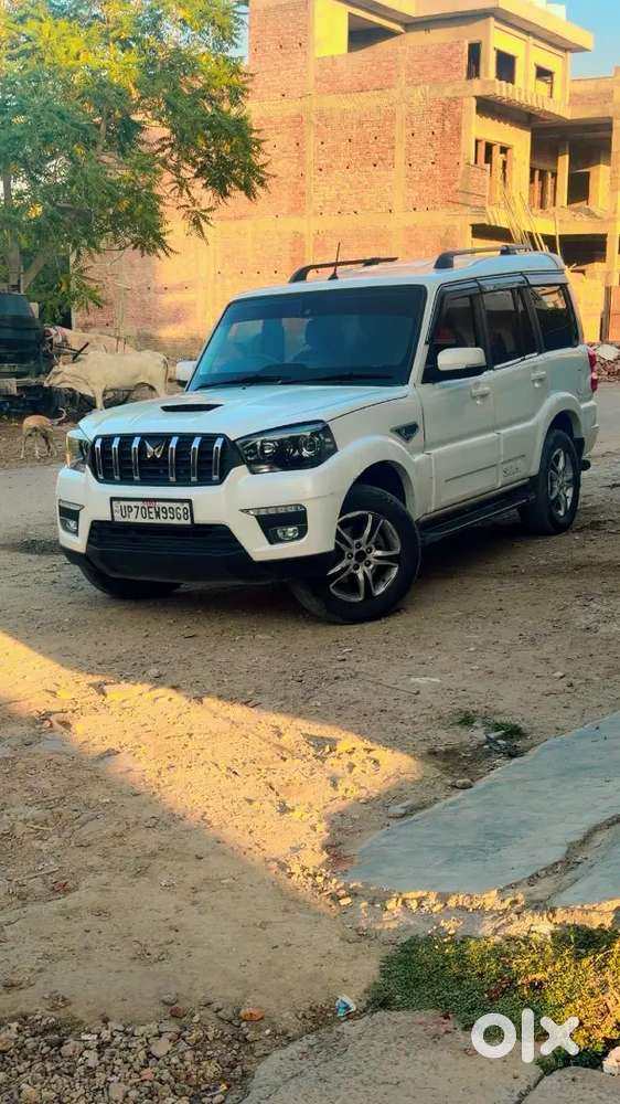Mahindra Scorpio 2019 Diesel Manual