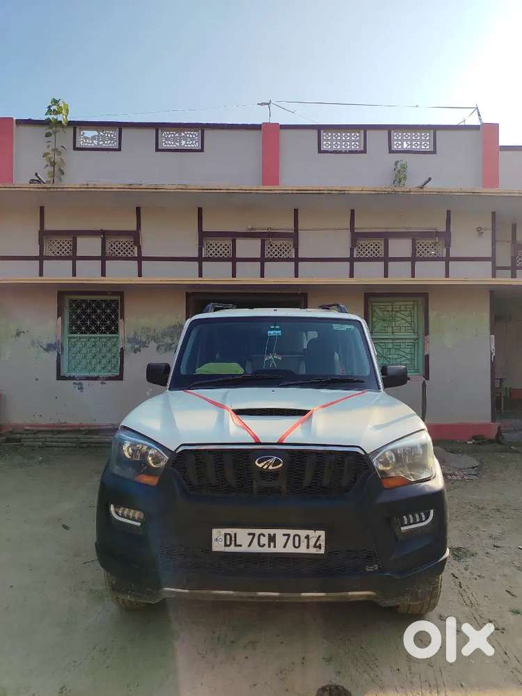 Mahindra Scorpio S4+ 1.99 Intelli Hybrid 2017