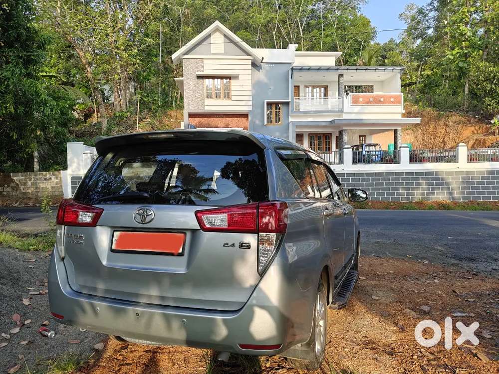 Innova Crysta