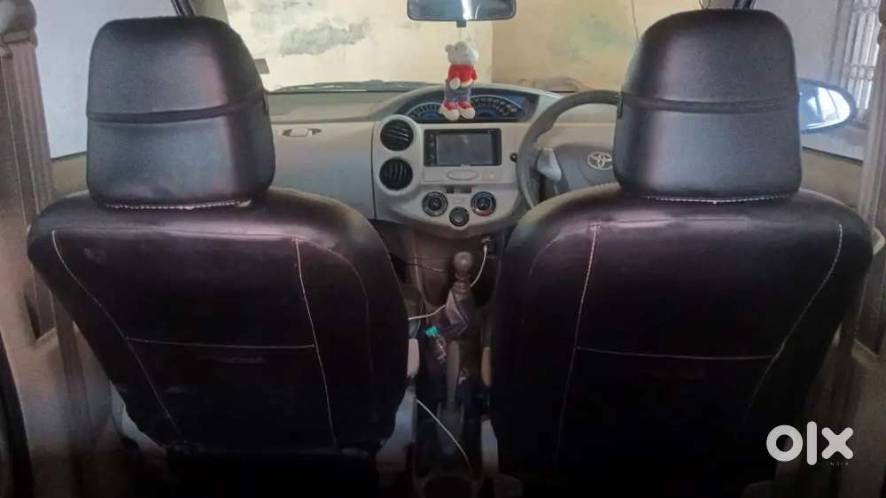 Toyota Etios Liva 2015