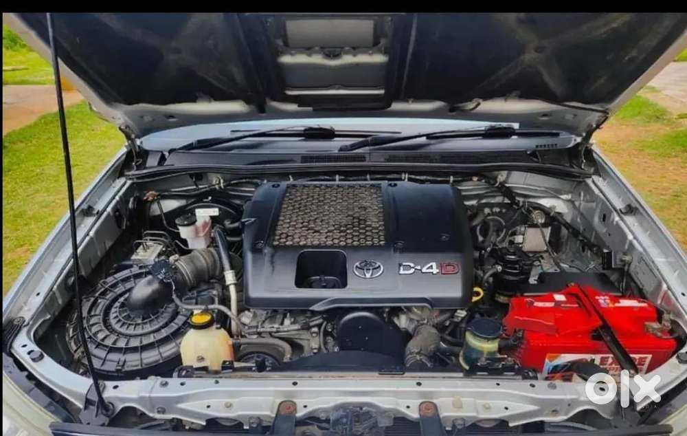 Toyota Fortuner Diesel Manual 2010
