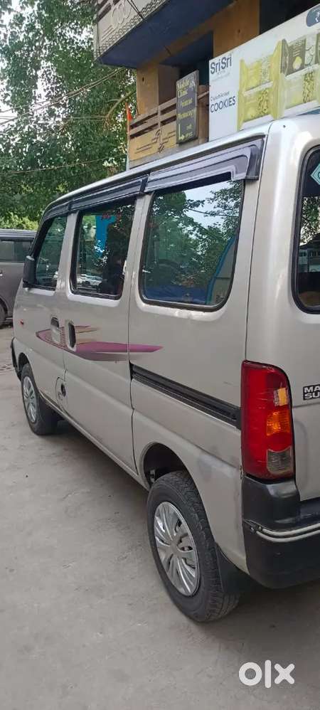 Maruti Suzuki Eeco 2016