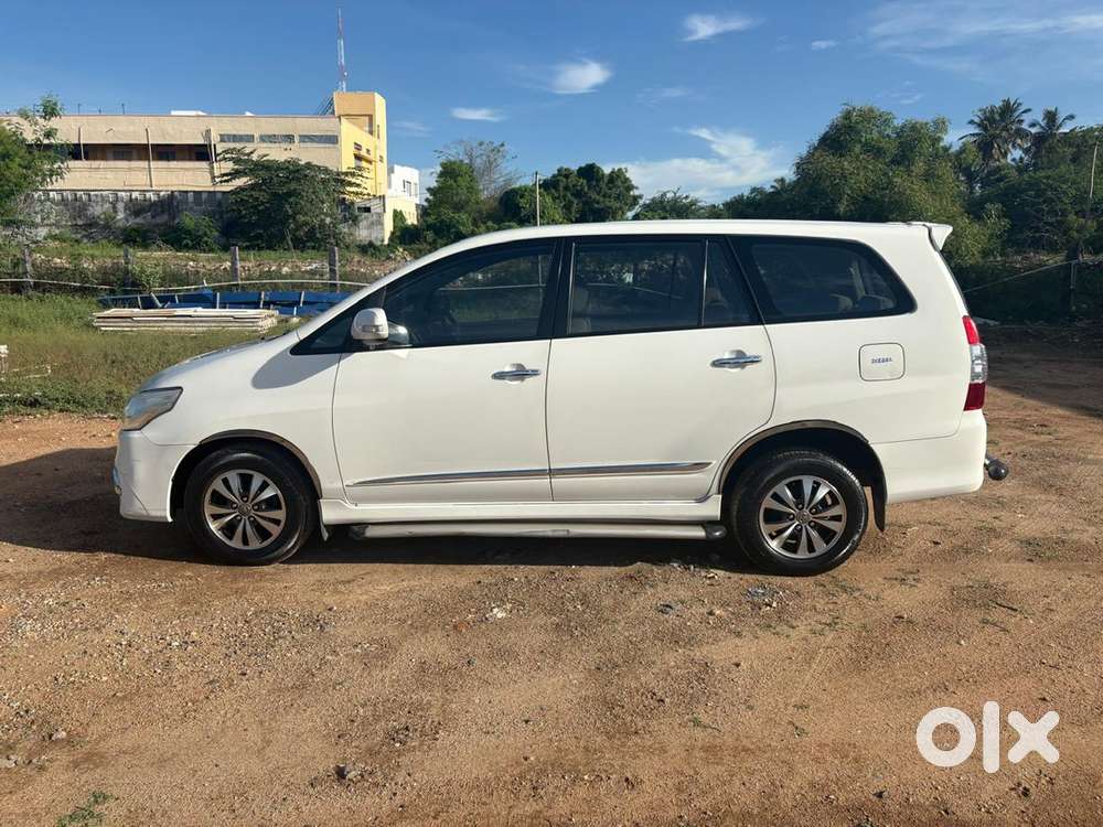 Toyota Innova Diesel 2015 Year