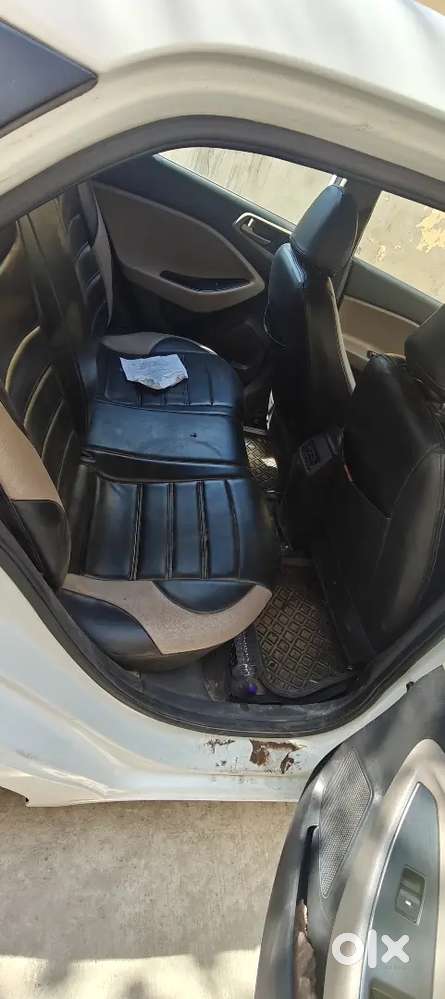 Hyundai Elite I20 2015 Petrol 80000 Km Driven